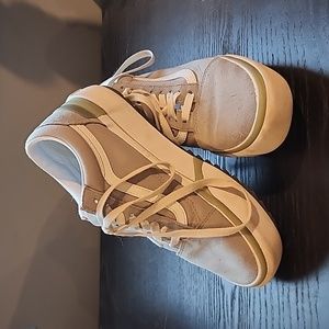 Vans grey stacked platforms womens size 8.5